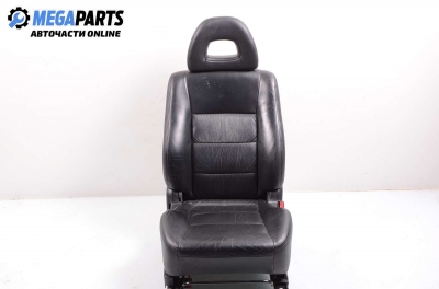 Leather seats with electric adjustment and heating for Mitsubishi Pajero III 3.2 Di-D, 160 hp automatic, 2003